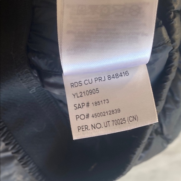 NWOT Stylish Black Quilted Skirt-mountain hardware - Picture 10 of 11